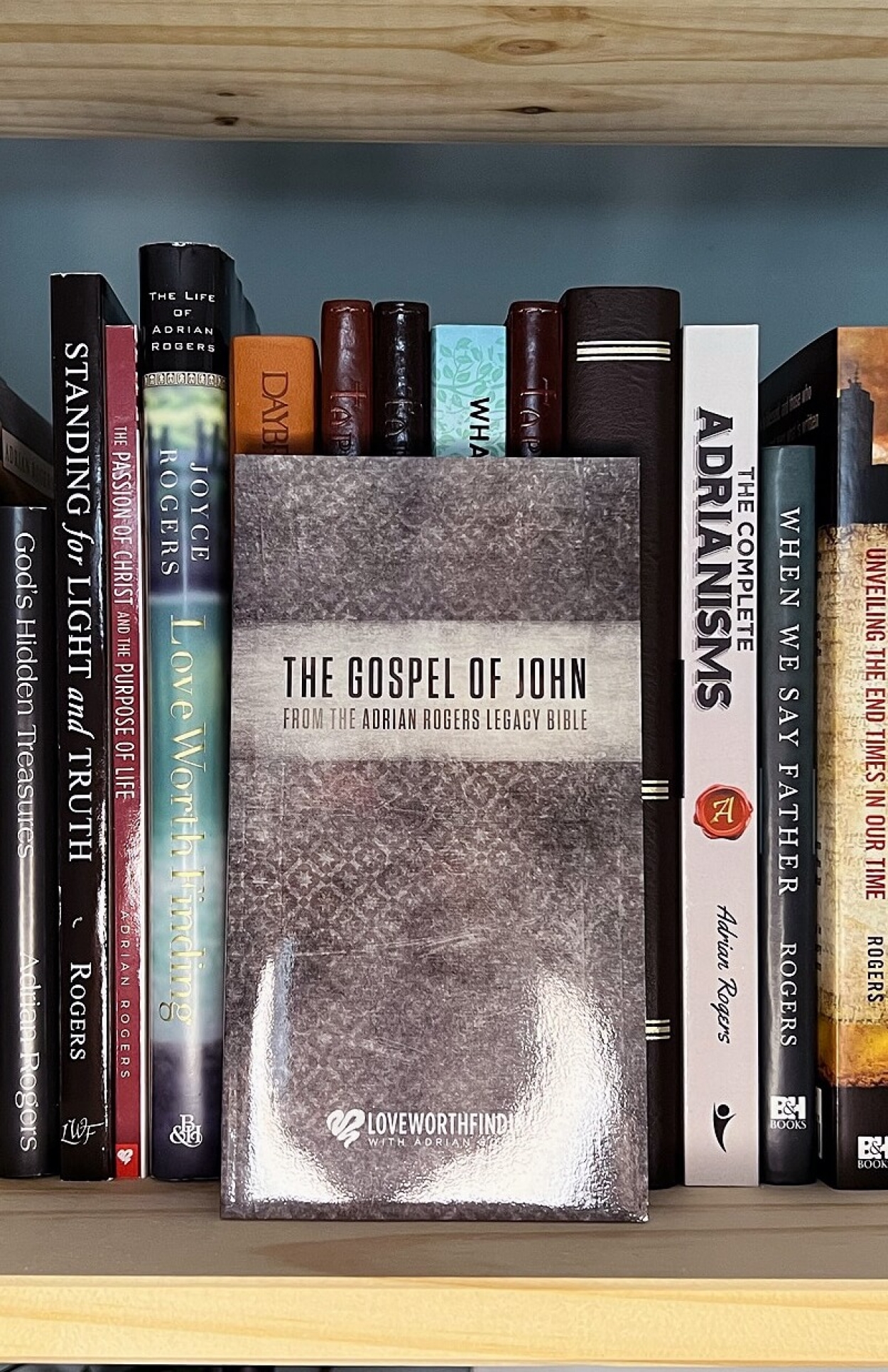 B128 the gospel of john BOOKSHELF
